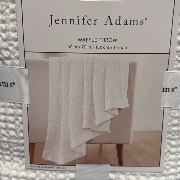 Jennifer Adams All Season Classic Waffle Weave Throw 60” x 70”  White - Picture 8 of 8